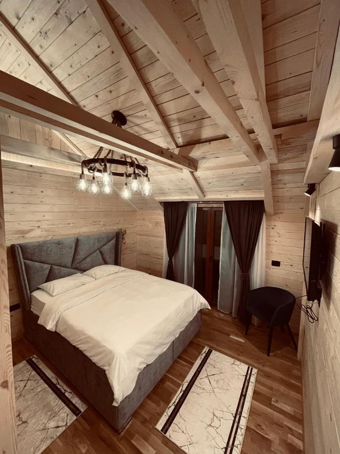 Chalet Montenegrina With Jacuzzi Kolašin Zewnętrze zdjęcie