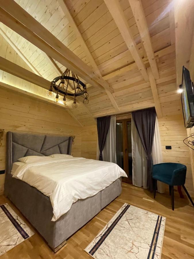 Chalet Montenegrina With Jacuzzi Kolašin Zewnętrze zdjęcie