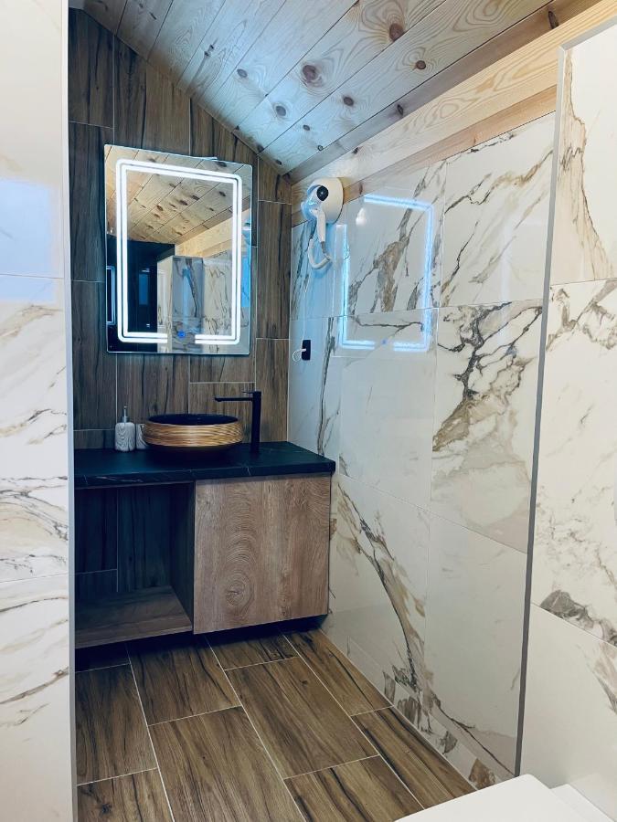 Chalet Montenegrina With Jacuzzi Kolašin Zewnętrze zdjęcie
