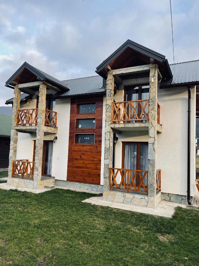 Chalet Montenegrina With Jacuzzi Kolašin Zewnętrze zdjęcie